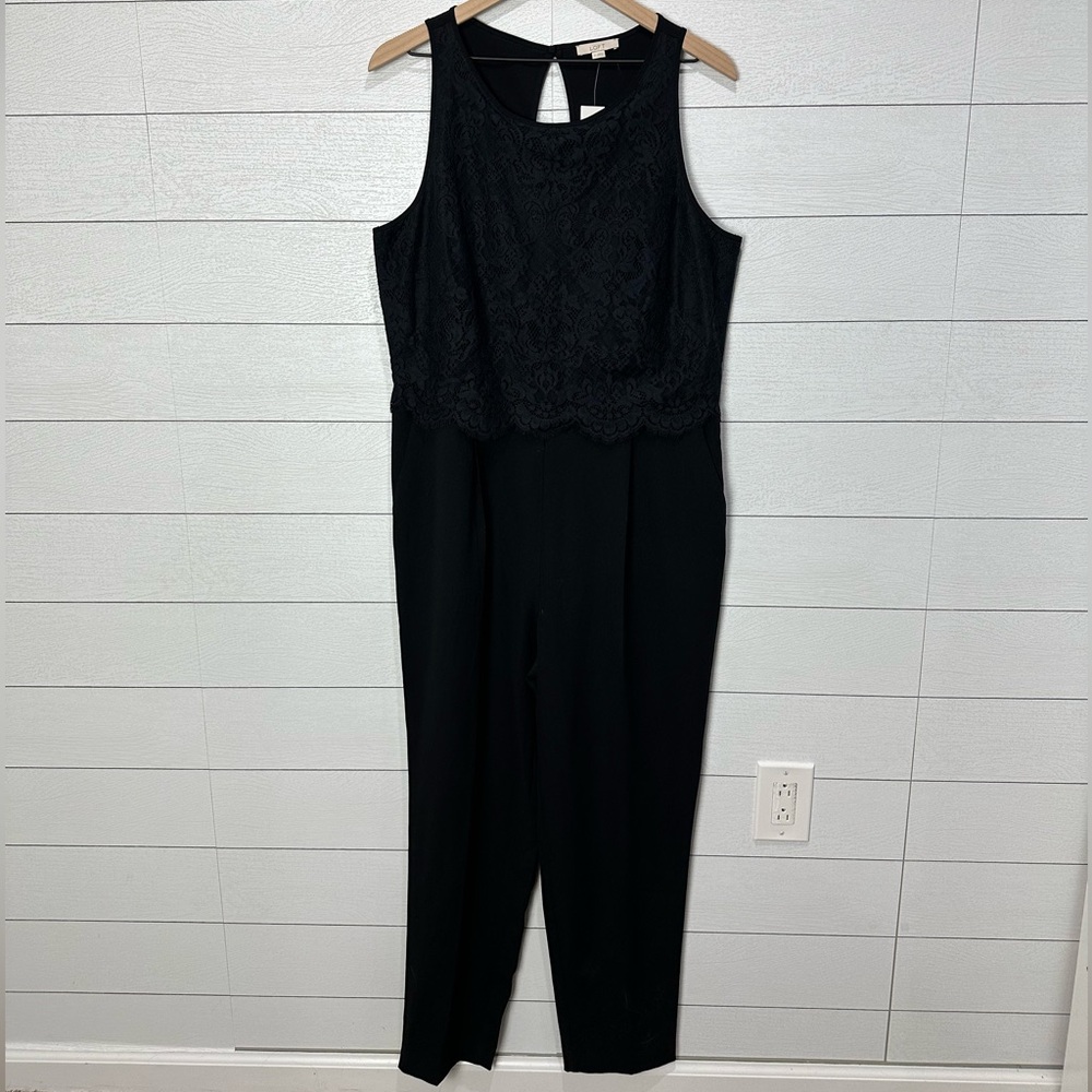 NWT LOFT Black Sleeveless Jumper Size 12